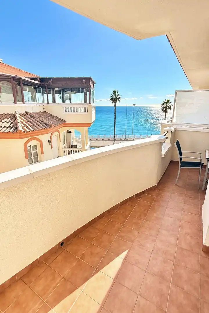 Terrassa de Apartament en venda en Benalmádena amb Aire condicionat, Terrassa i Piscina comunitària