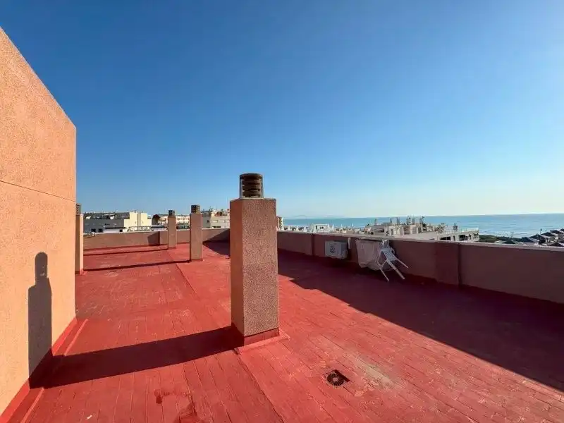 Terrassa de Apartament en venda en Torrevieja amb Aire condicionat, Moblat i Piscina comunitària