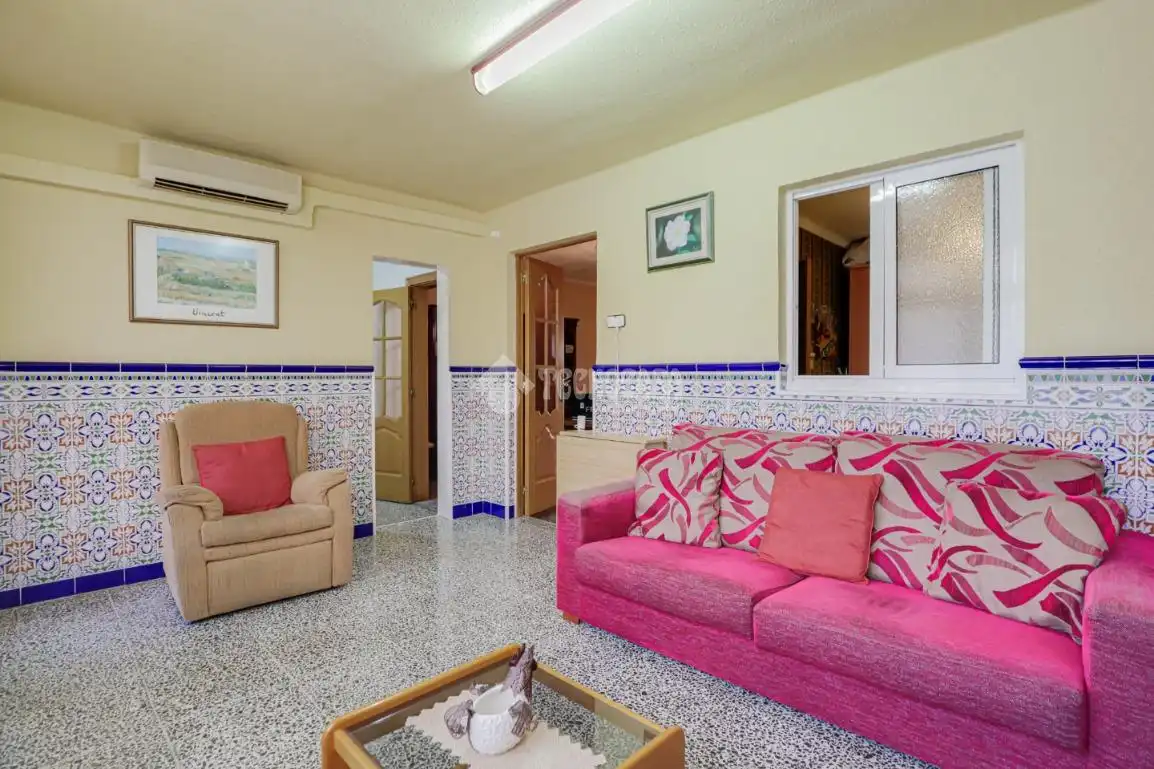 Sala d'estar de Casa adosada en venda en Gavà amb Terrassa