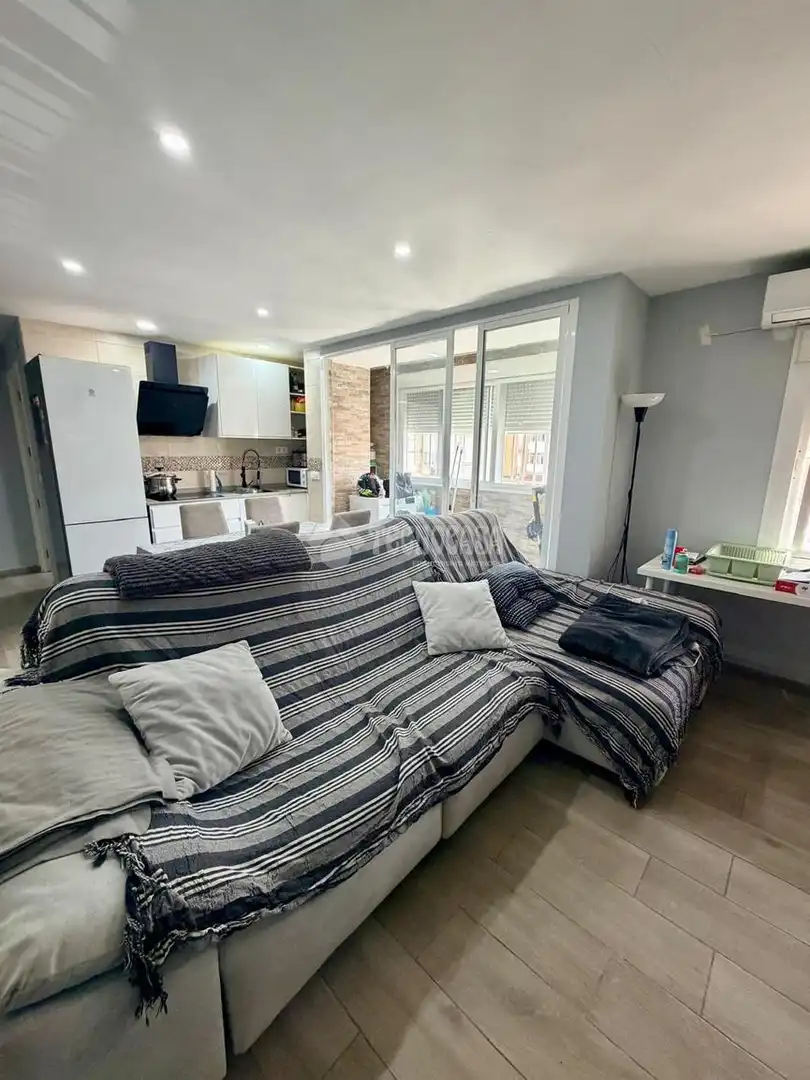 Sala de estar de Piso en venta en Sevilla con Aire acondicionado, Calefacción y Terraza