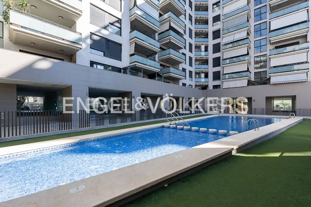 Piscina de Pis de lloguer en Sagunto / Sagunt amb Aire condicionat, Calefacció i Parquet