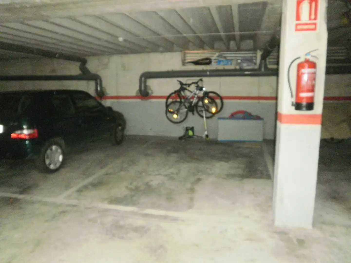 Parking of Flat for sale in Cartes  with Heating, Parquet flooring and Balcony