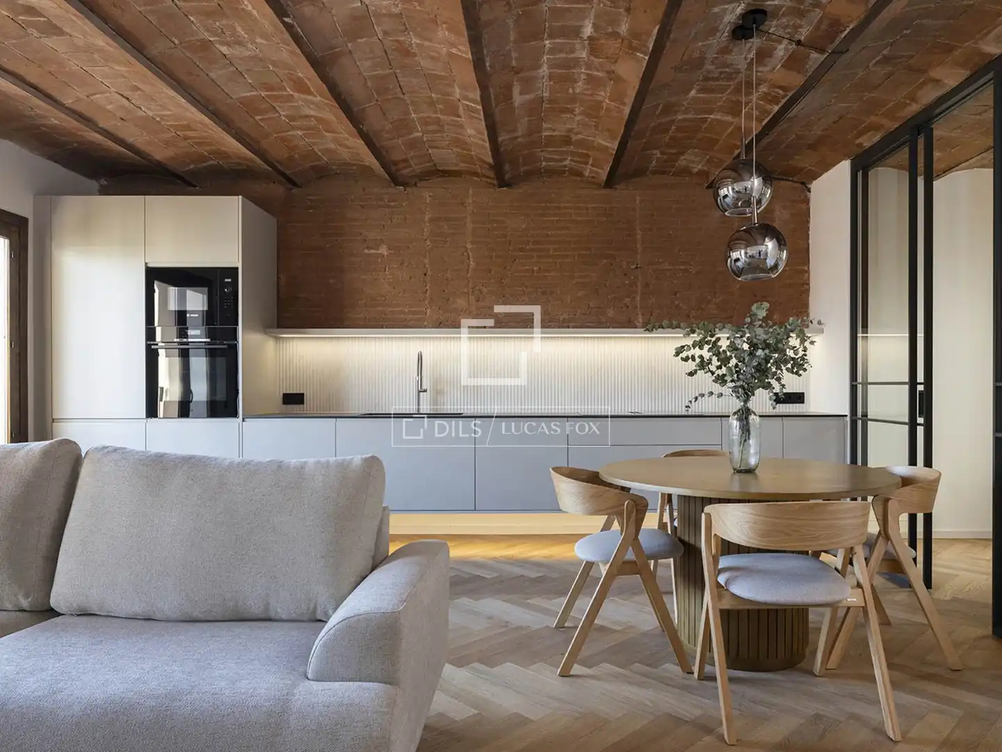 Living room of Flat for sale in Barcelona  with Air Conditioner, Heating and Parquet flooring