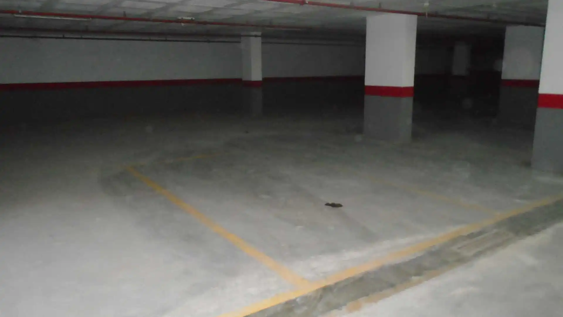 Garage for sale in C/ Mariano Rojas , Alberca