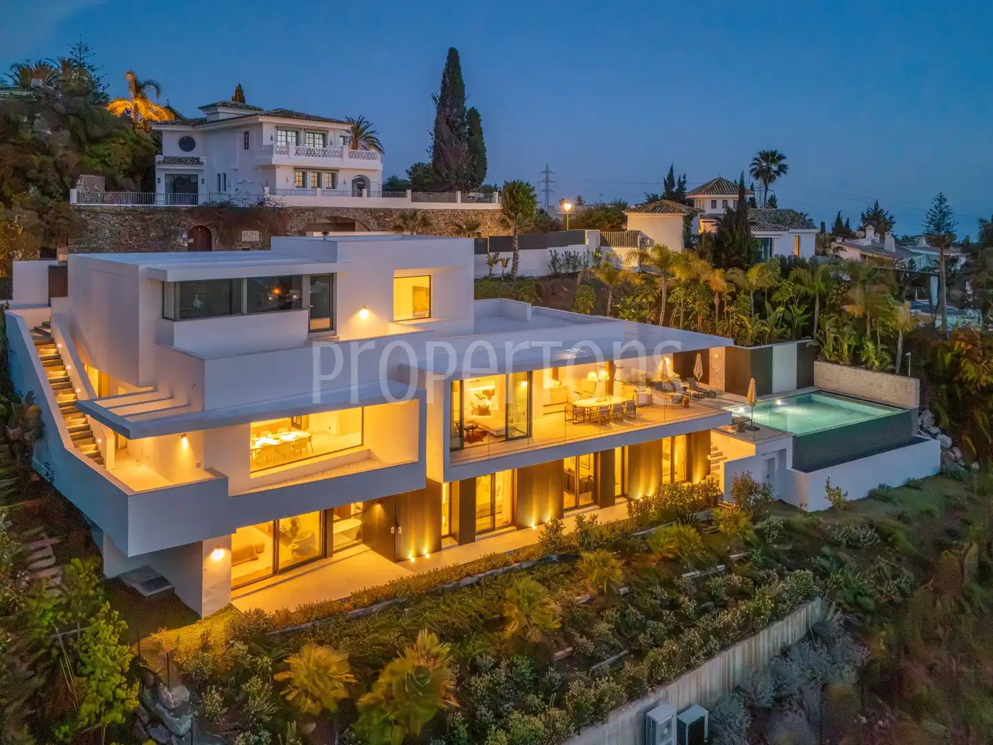 Vista exterior de Casa o chalet en venta en Marbella