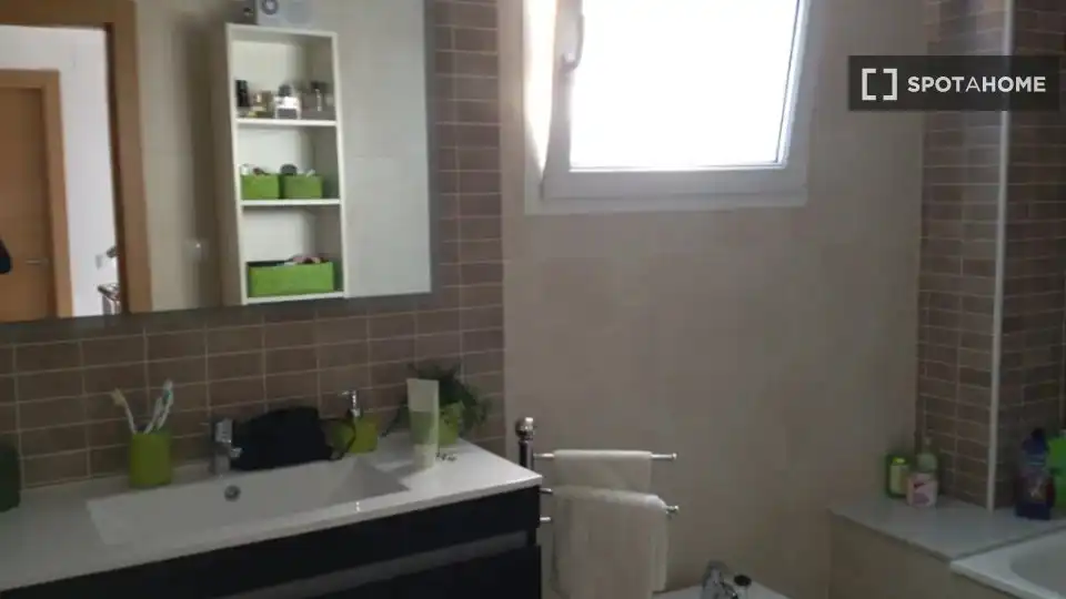 Bathroom of Flat for rent in Cullera  with Air Conditioner, Heating and Furnished