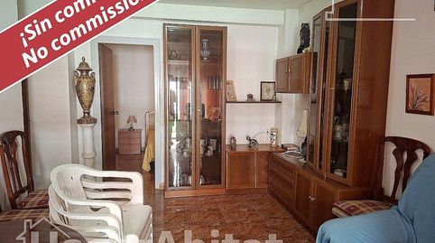 Foto 2 de Piso en venta en Calle Almudena, Las Piscinas Naturales, Torrevieja