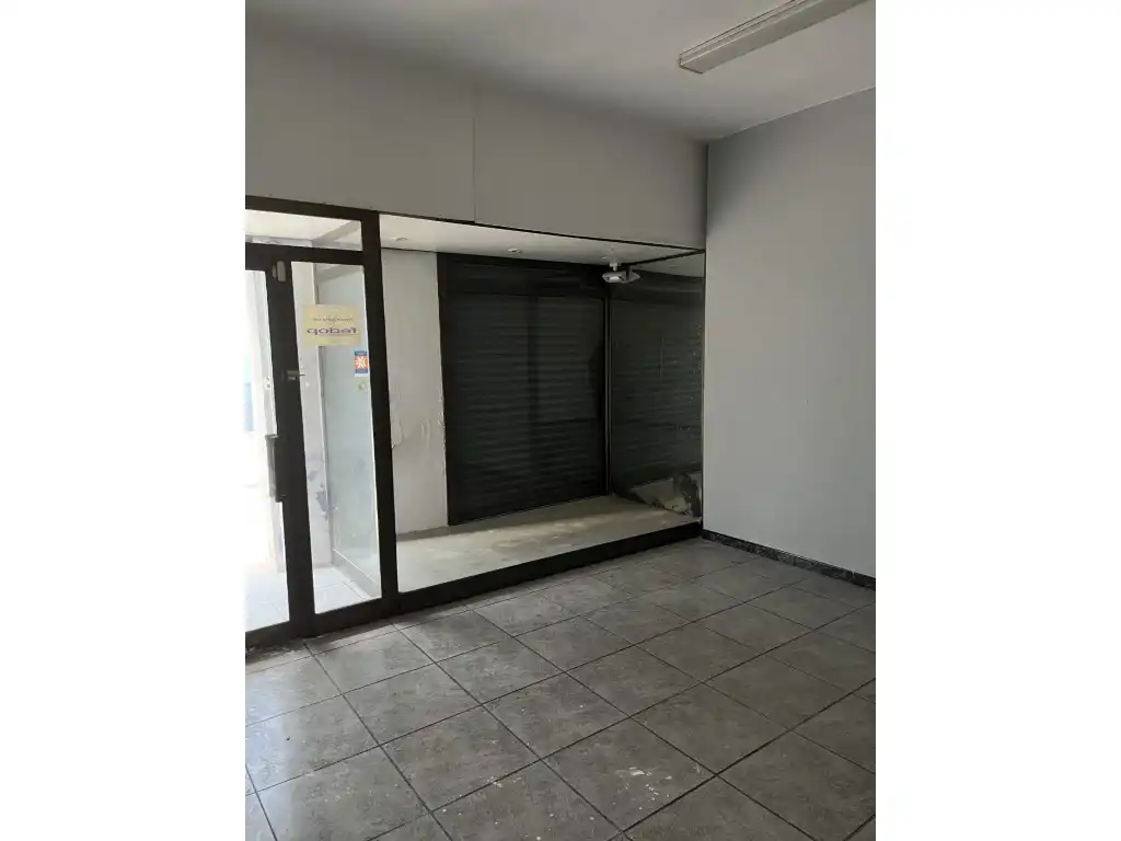 Edificio en venta en Col.legis Nous