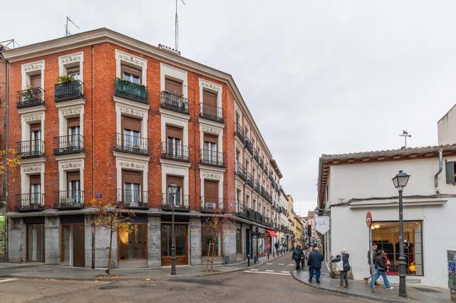 Piso en Venta en Universidad - Malasaña