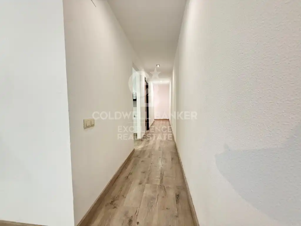 Flat for rent in Valencia  with Terrace and Balcony