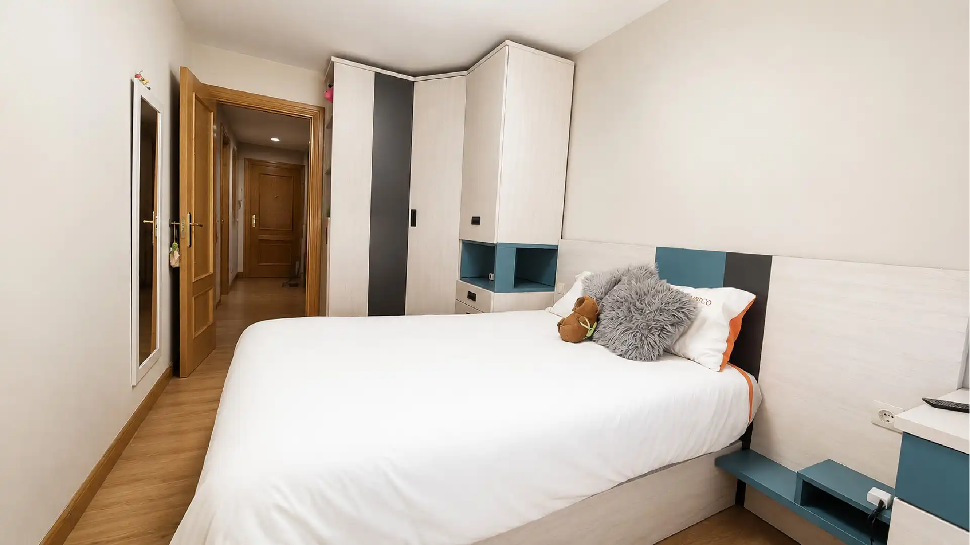 Apartament amb ascensor en venda a C AVILA, imagen 6