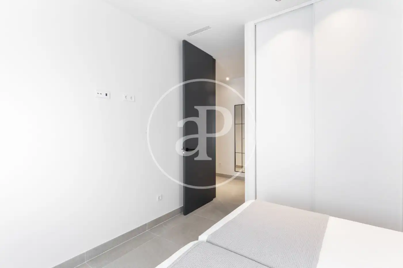 Flat for rent in Calle de Pérez Bayer, Sant Francesc