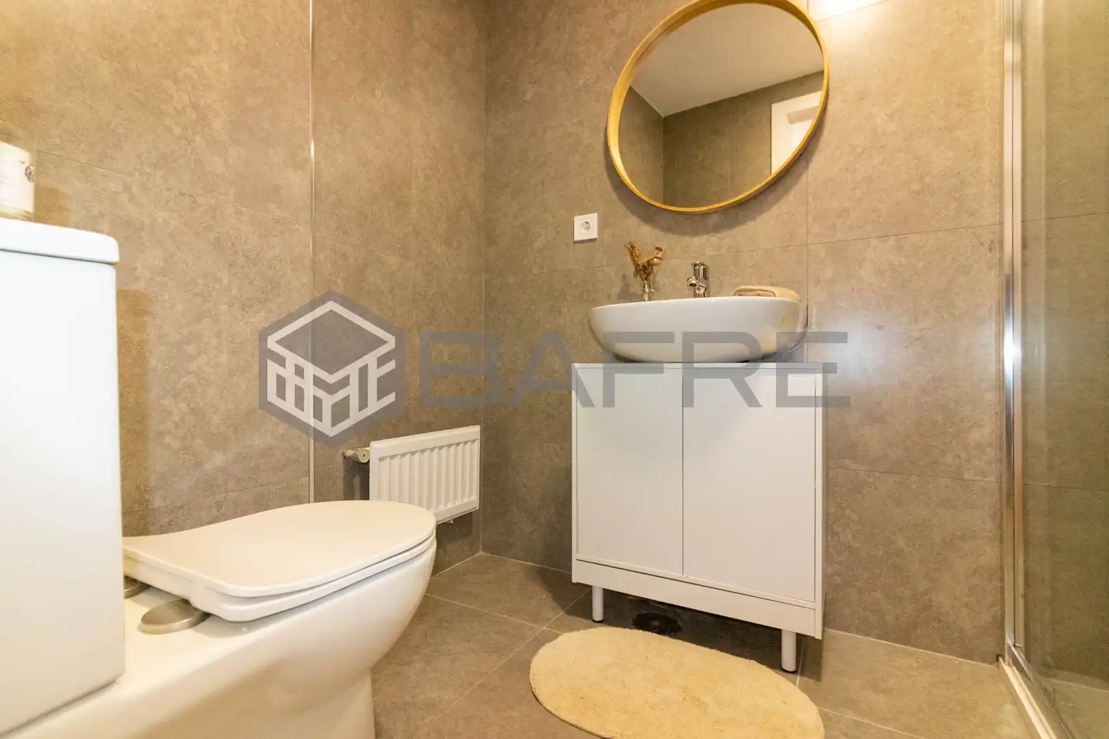 Baño de Piso en venta en Madrid con Aire acondicionado, Calefacción y Terraza