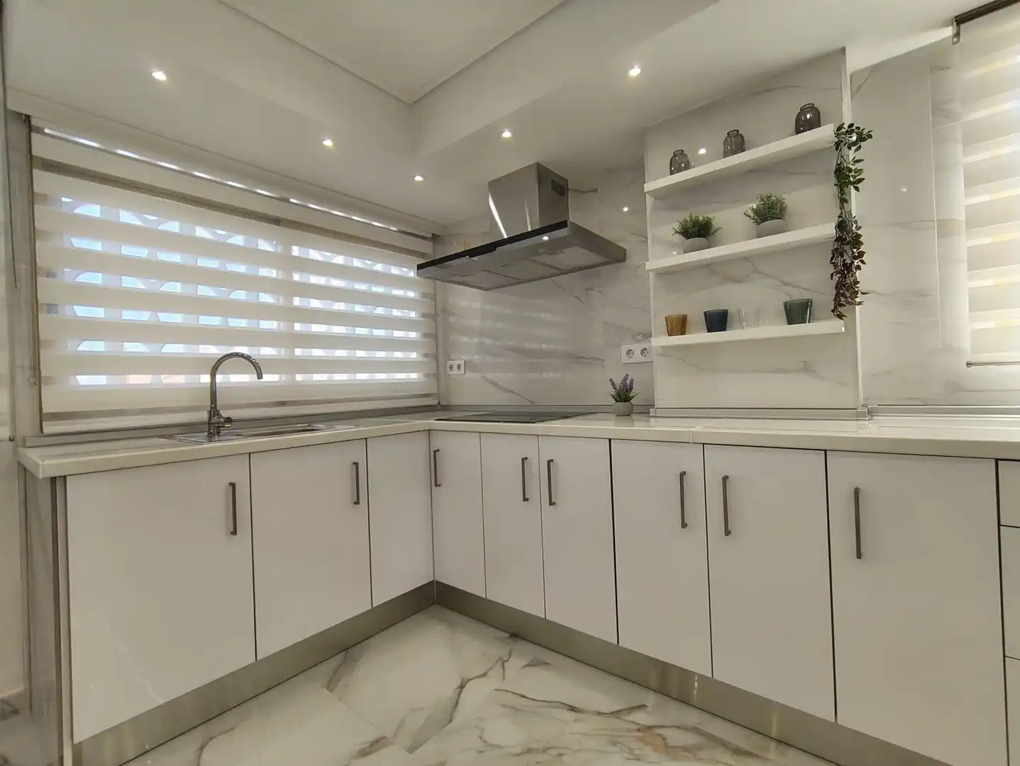 Apartamento con piscina en venta en Avenida JUAN FUSTER ZARAGOZA, imagen 12