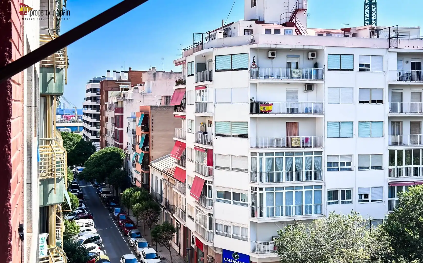 Vista exterior de Pis per a compartir en Alicante / Alacant amb Moblat