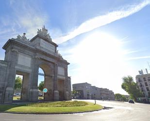 Exterior view of Apartment for sale in  Madrid Capital