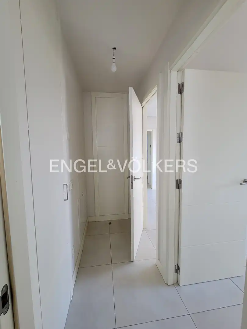 Piso en venta en Madrid con Calefacción y Piscina