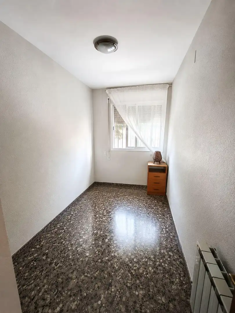 Dúplex en venta en Montcada i Reixac con Calefacción y Terraza