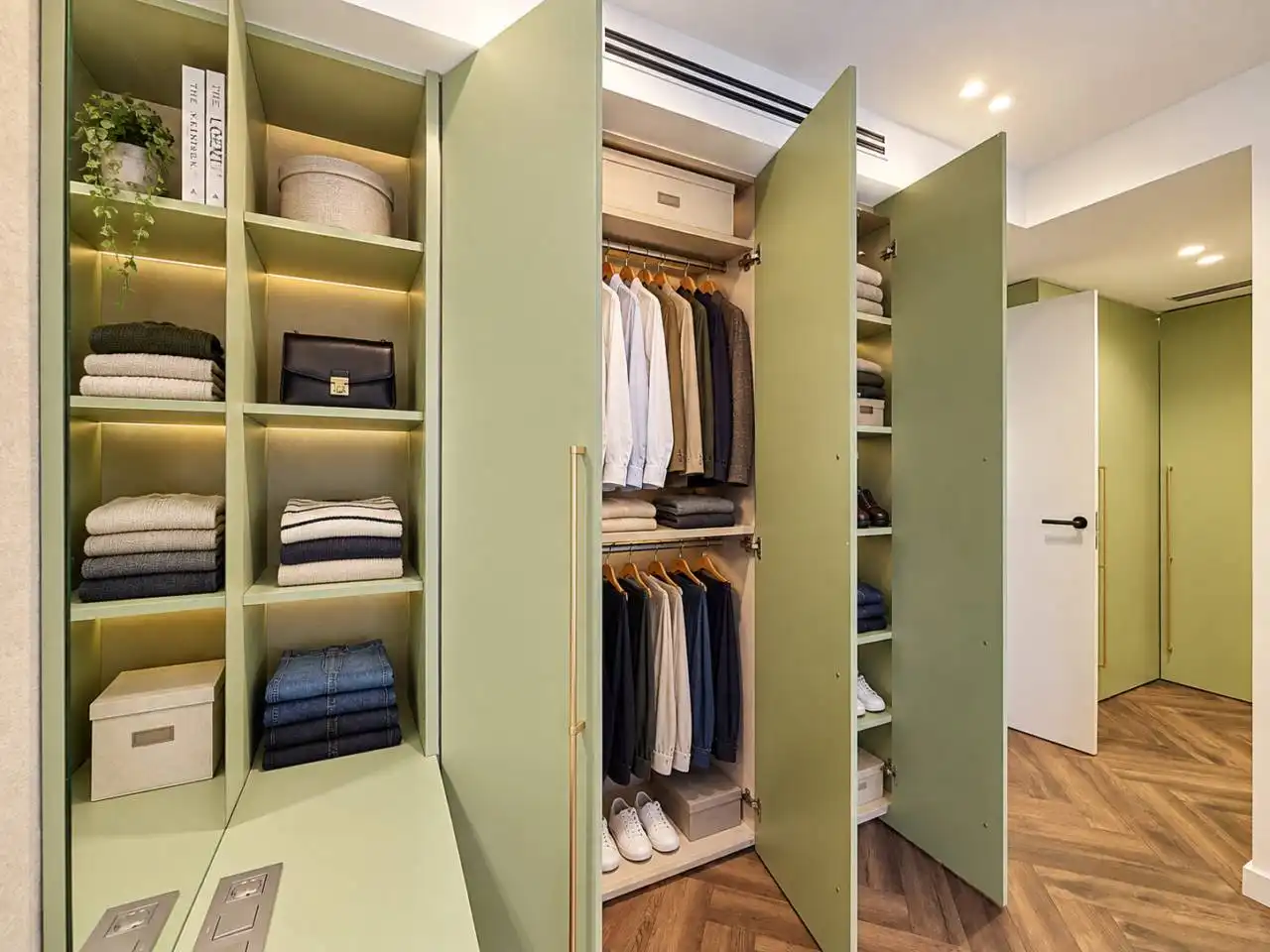 Flat for sale in Barcelona  with Air Conditioner, Heating and Parquet flooring