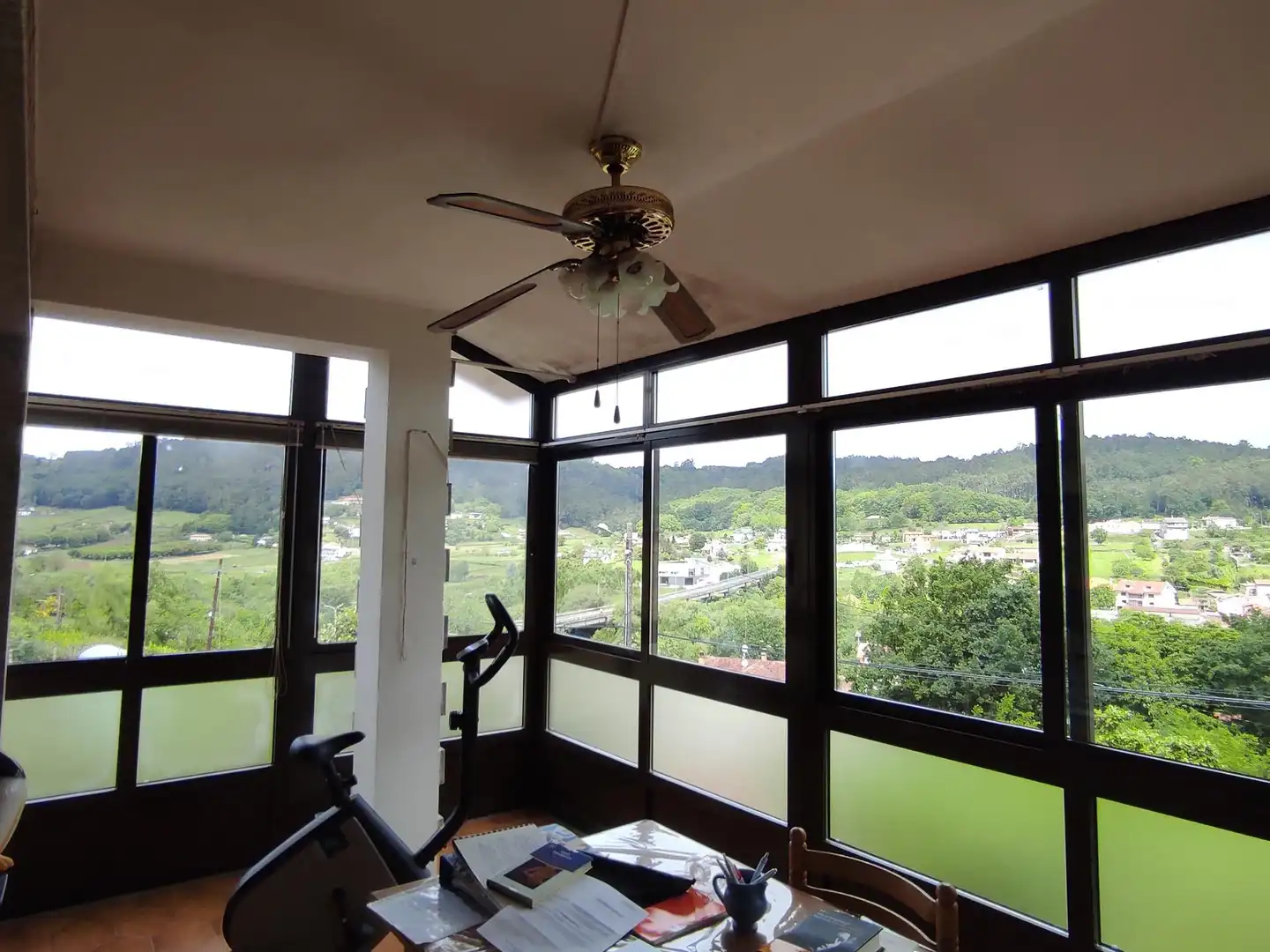 Sala de estar de Casa o chalet en venta en Vila de Cruces con Calefacción, Jardín privado y Terraza