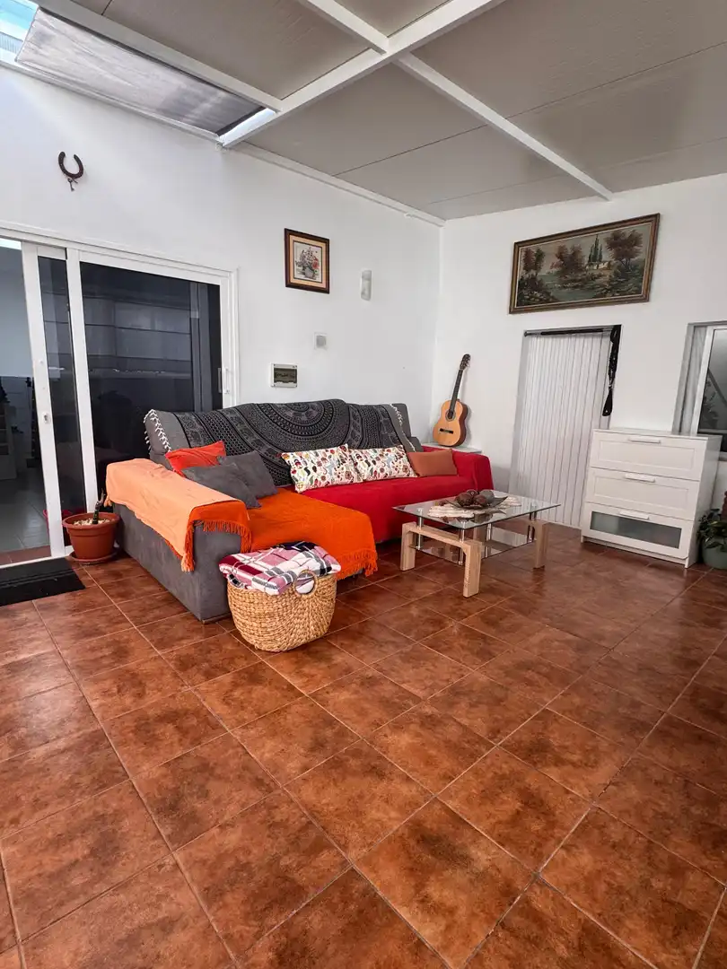 Sala de estar de Casa o chalet de alquiler en San Cristóbal de la Laguna con Jardín privado, Trastero y Amueblado