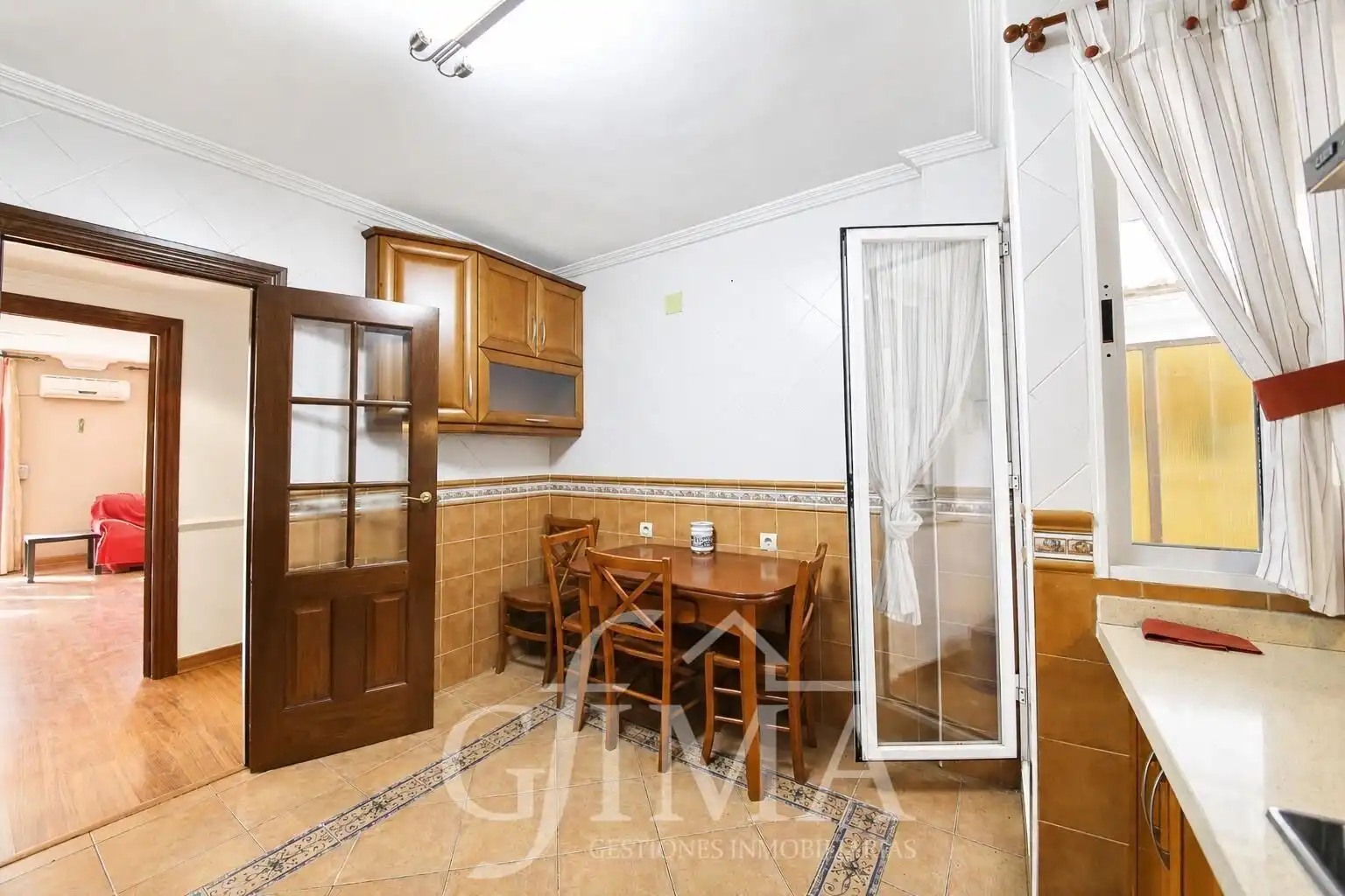 Cocina de Piso en venta en Tomelloso con Calefacción