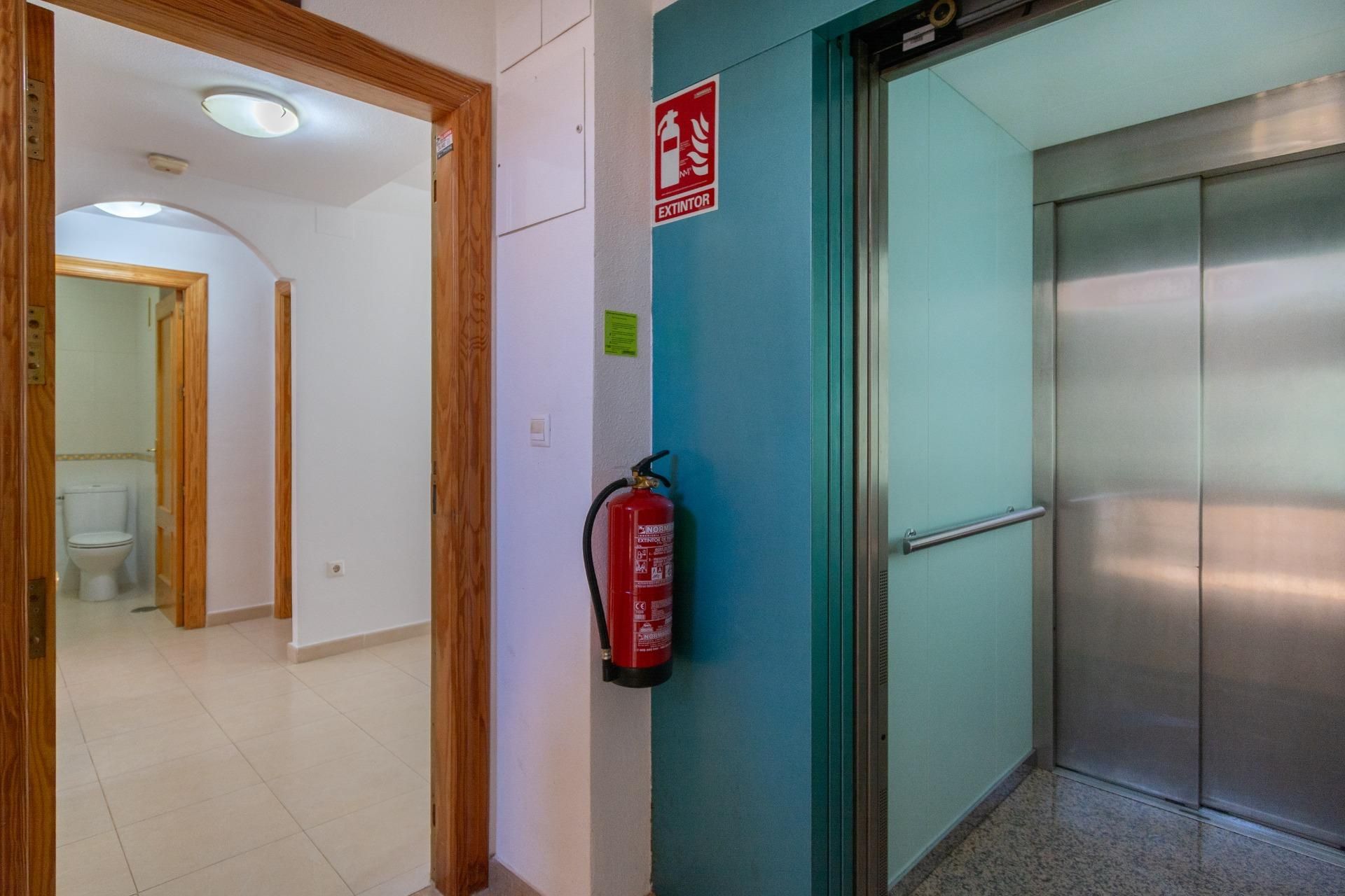 Apartament en venda en Cartagena amb Aire condicionat, Moblat i Balcó