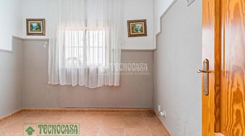 Foto 2 de Casa adosada en venda a Ejido Sur, Almería