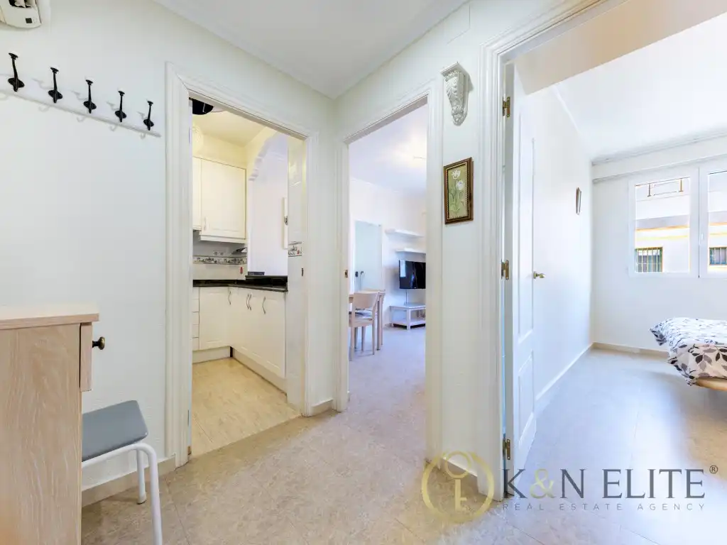 Attic for rent in Alicante / Alacant  with Air Conditioner