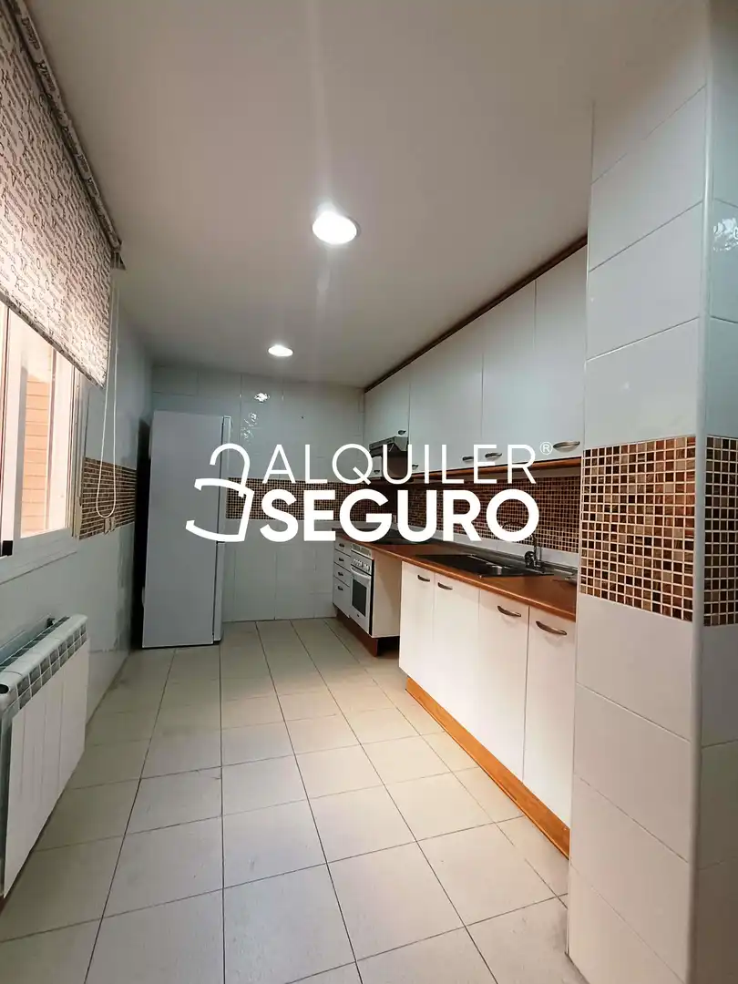 Flat for rent in Antonio Van De Pere, Hospital