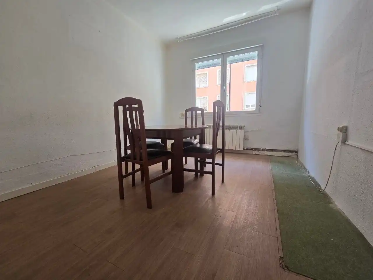 Esszimmer von Wohnungen zum Verkauf in  Logroño mit Heizung und Abstellraum