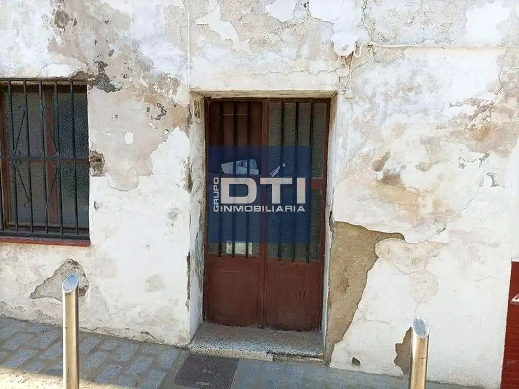 Vista exterior de Casa o chalet en venta en Constantina con Terraza y Alarma
