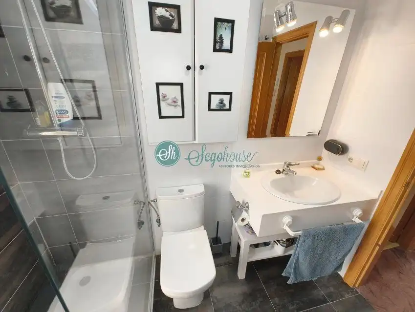 Baño de Casa o chalet en venta en Segovia con Calefacción y Trastero