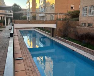 Piscina de Dúplex en venda en  Sevilla Capital amb Aire condicionat, Calefacció i Terrassa