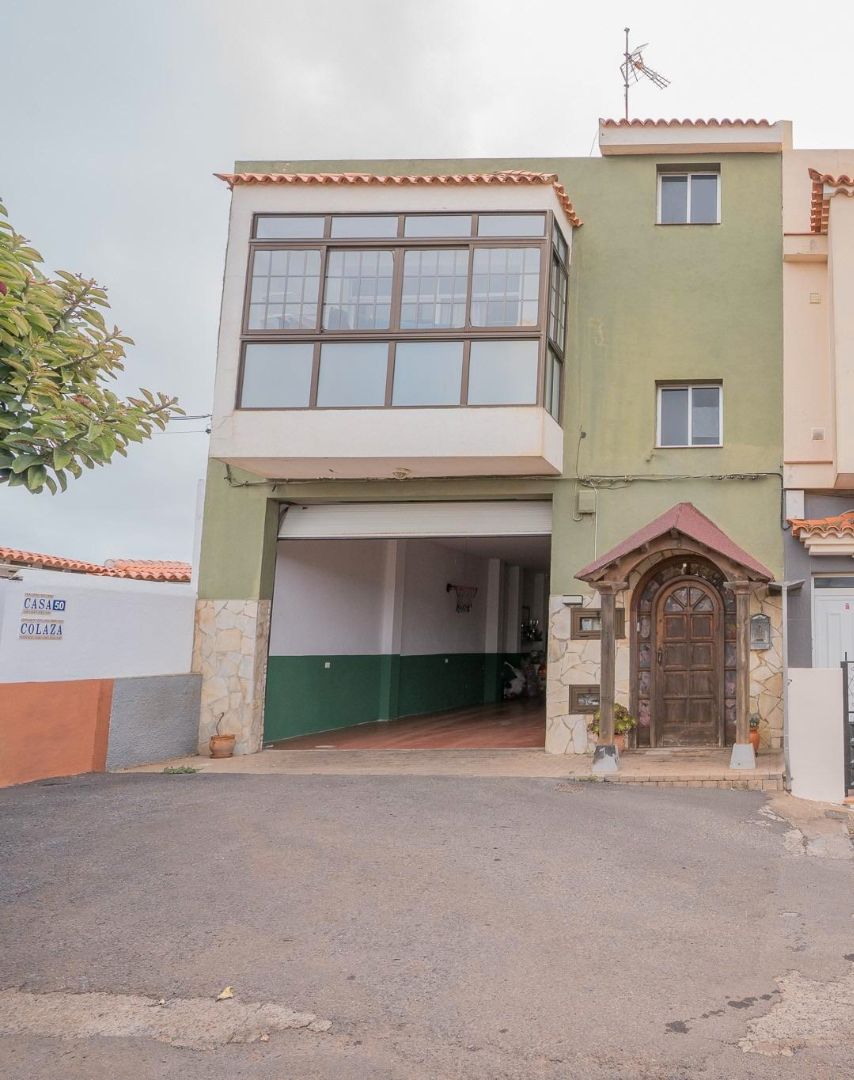Exterior view of Houses for sale in San Cristóbal de la Laguna  with Terrace, Storage room and Furnished