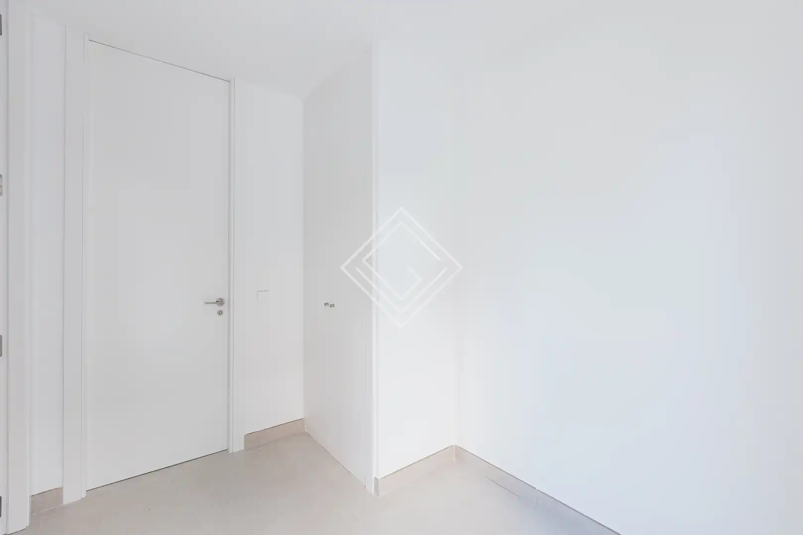 Dúplex en venta en Madrid con Aire acondicionado, Terraza y Trastero