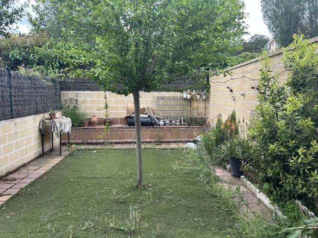 Casa-chalet en Venta en Centro - Manguilla