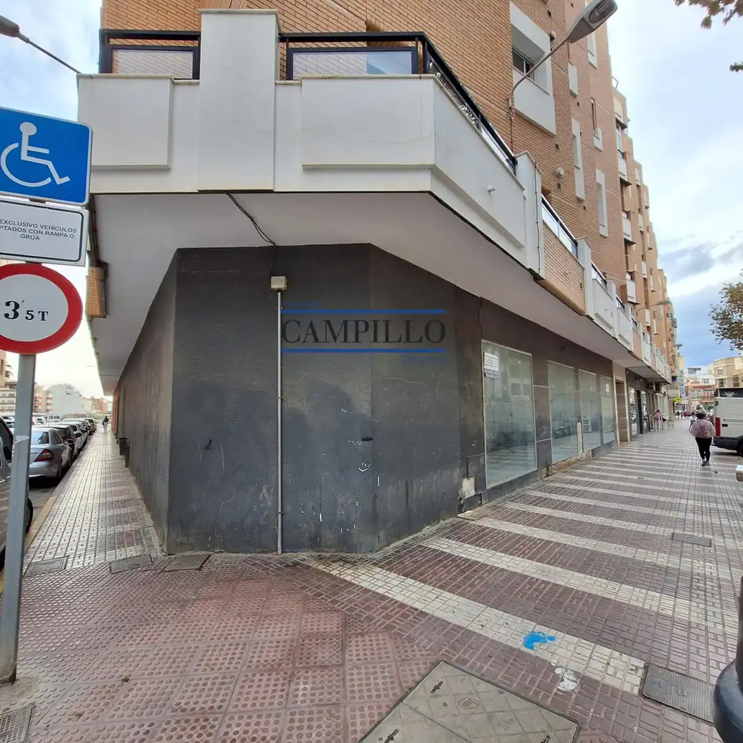 Local comercial en venda a Adra, imagen 4