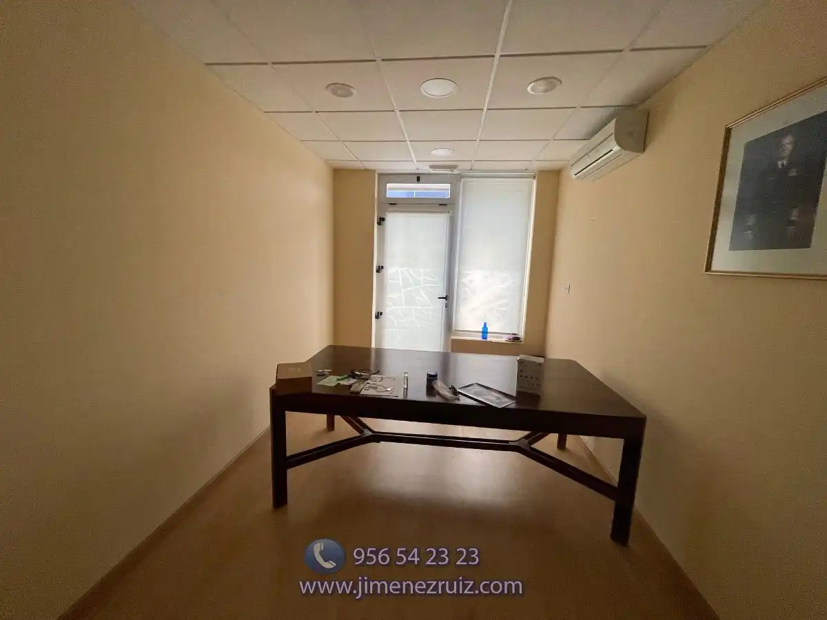 Büro zur Miete in El Juncal - Vallealto, imagen 5