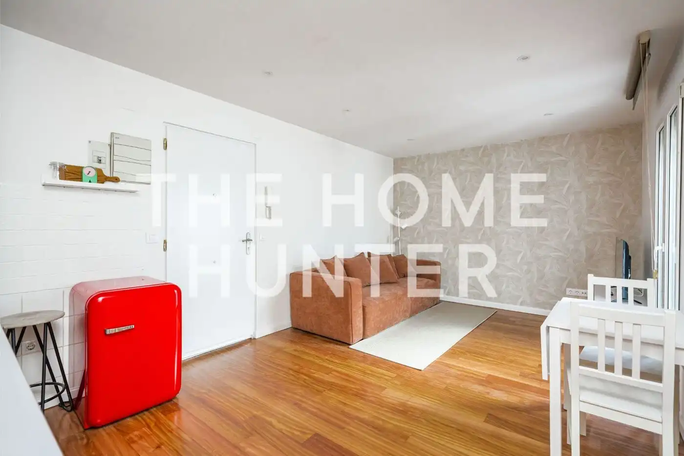 Living room of Flat for rent in Madrid  with Air Conditioner, Heating and Furnished