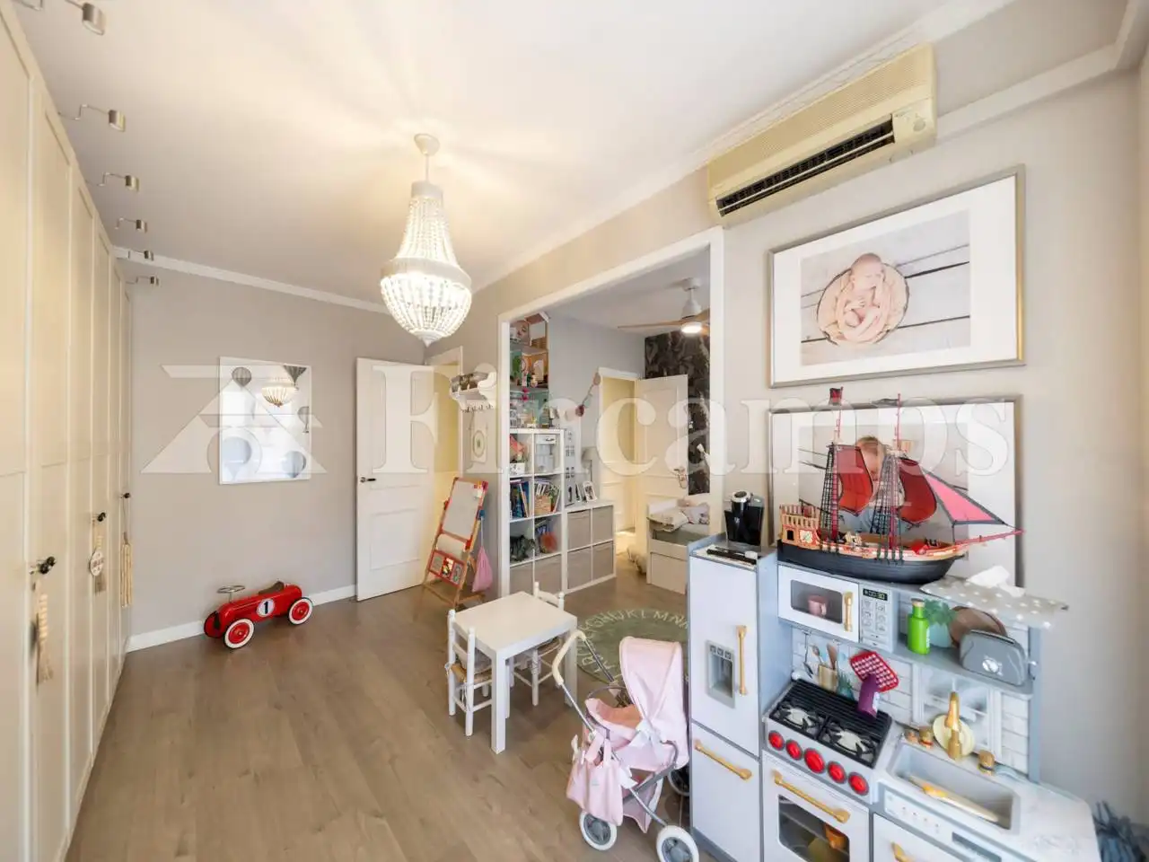 Attic for sale in Sabadell  with Air Conditioner, Heating and Parquet flooring