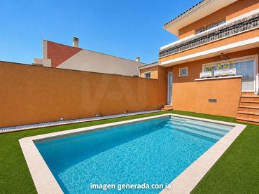 Casa aparellada en venda a Sant Jaume dels Domenys