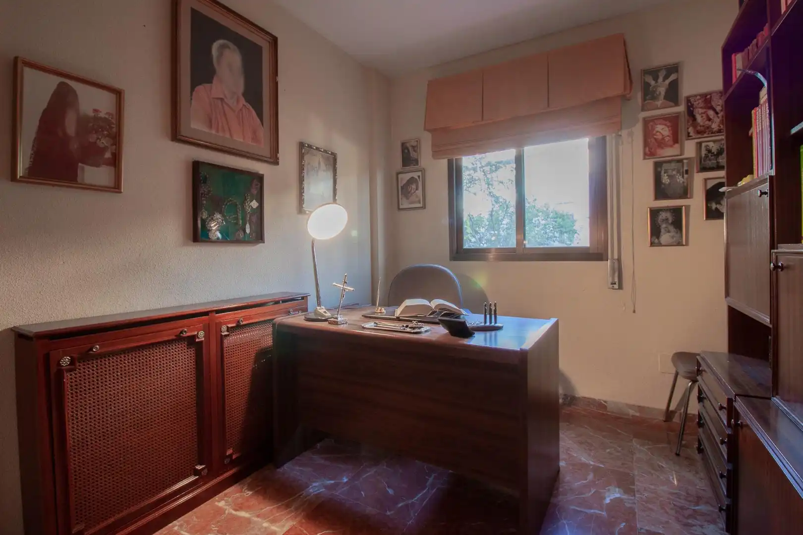 Bedroom of Flat for sale in Sevilla  with Air Conditioner, Heating and Community pool