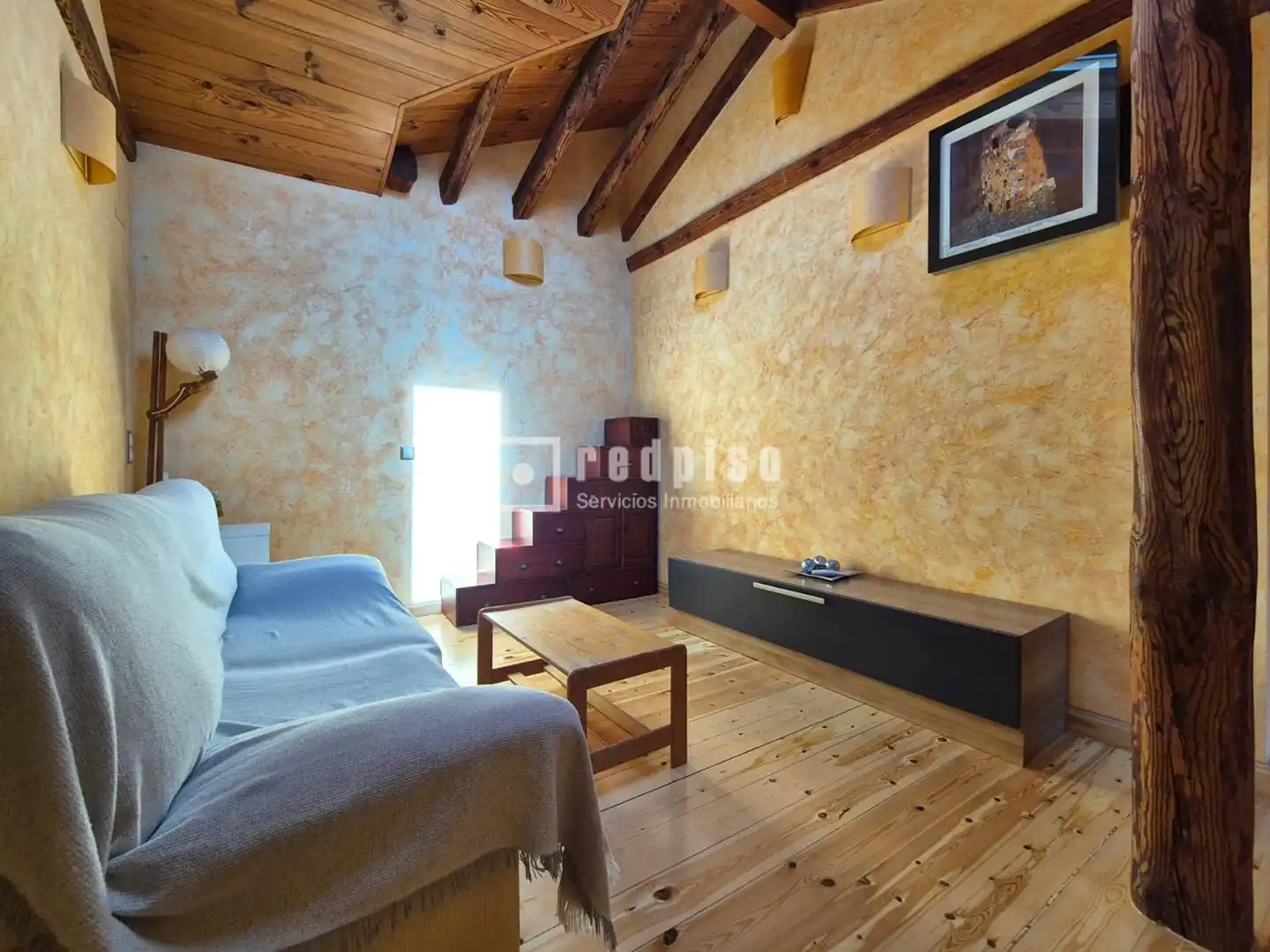 Habitación de Apartamento de alquiler en Madrid con Aire acondicionado, Calefacción y Parquet