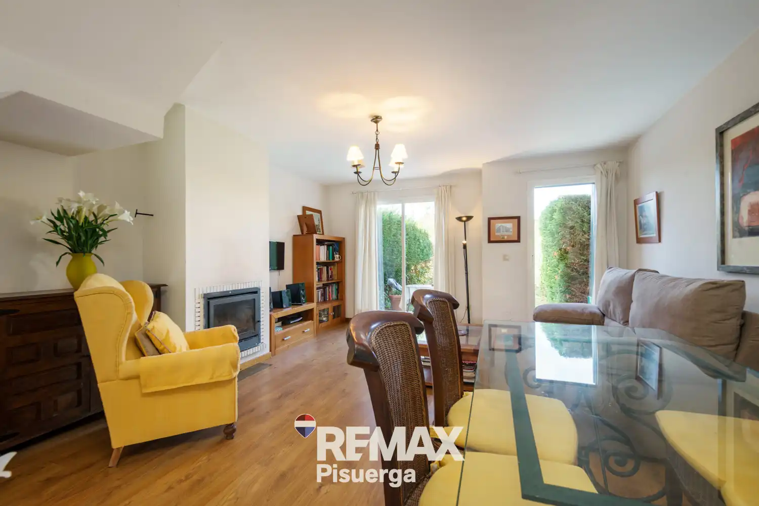 Vista exterior de Casa o chalet en venta en Simancas con Calefacción, Terraza y Trastero