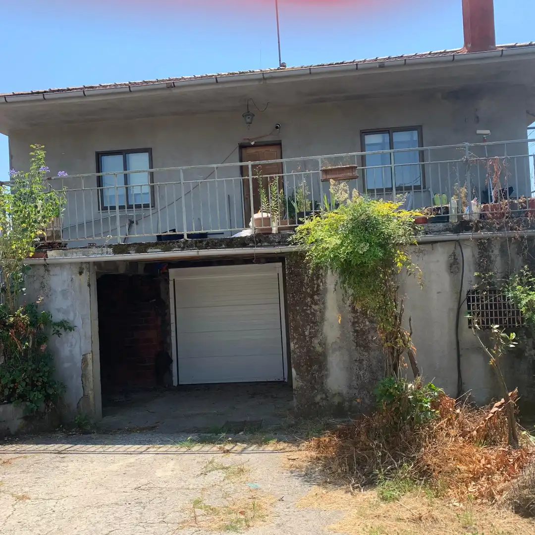 Casa amb jardí en venda a O Saviñao