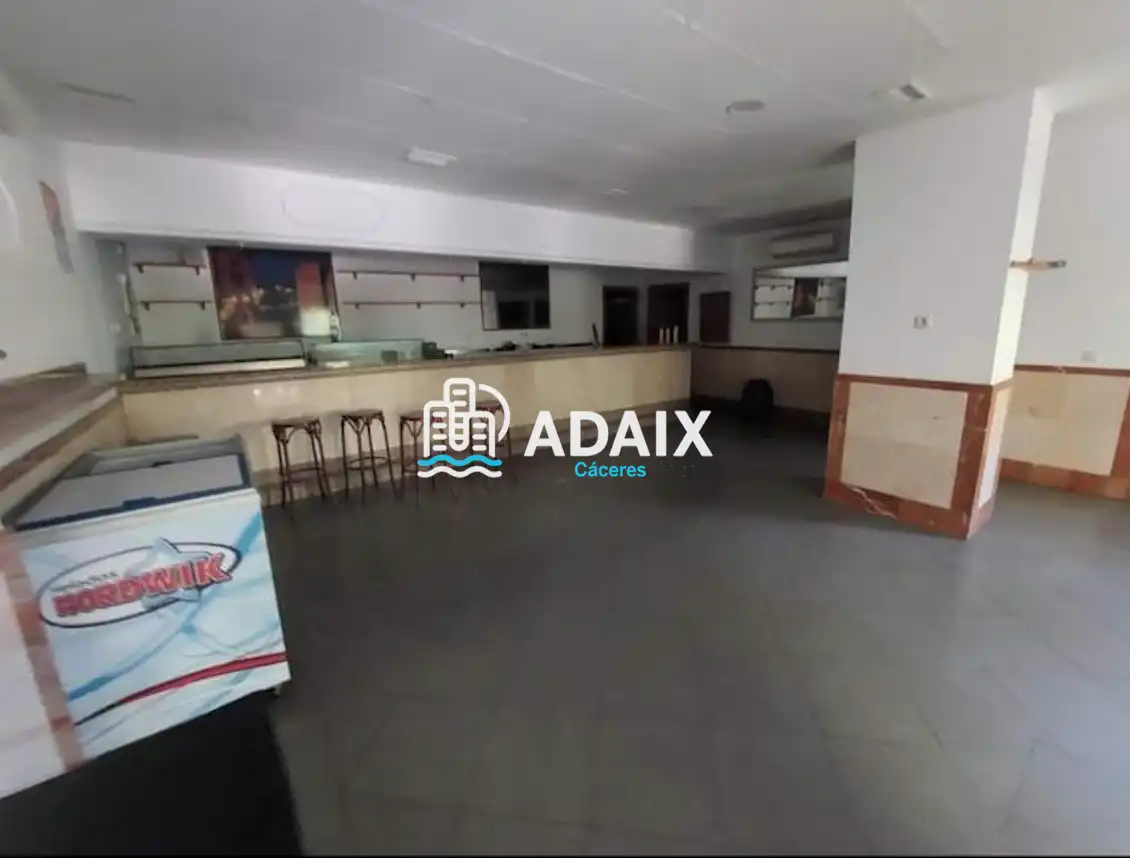Local comercial en venta en C/ PROPSERPINA
