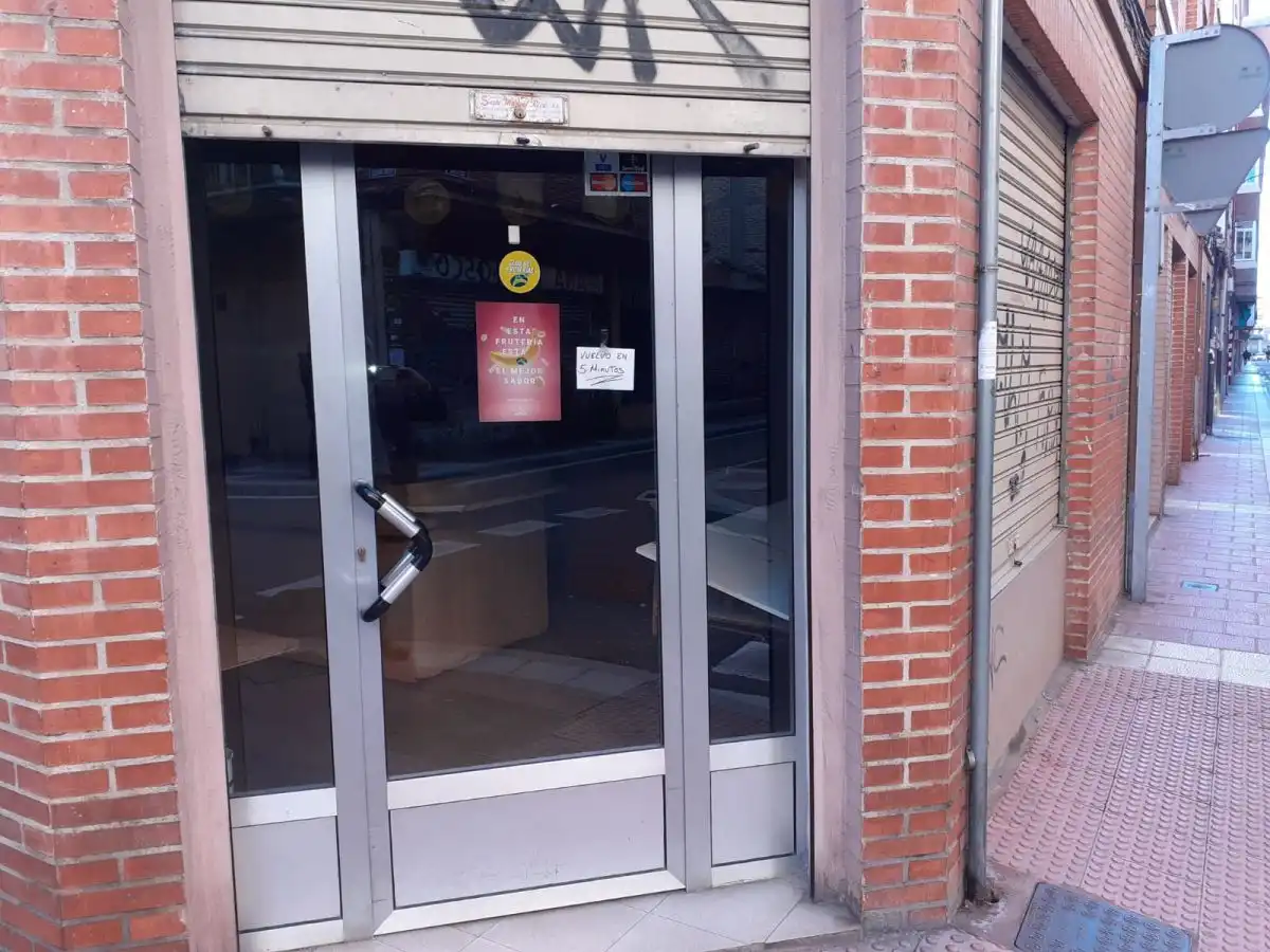 Gewerbefläche zum Verkauf in Delicias, imagen 2