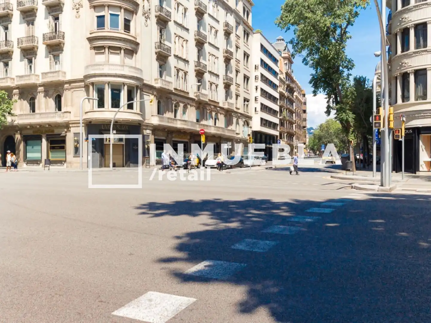 Vista exterior de Local de lloguer en Barcelona amb Aire condicionat