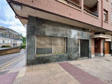 Locale commerciale in vendita a Ezequiel Gonzalez